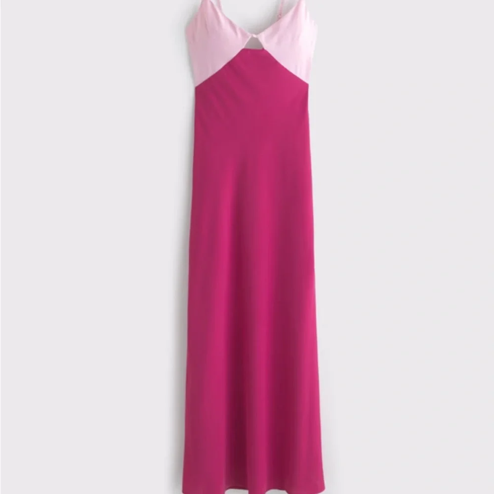 Abercrombie & Fitch Two-Tone Pink Maxi Dress with Cutout